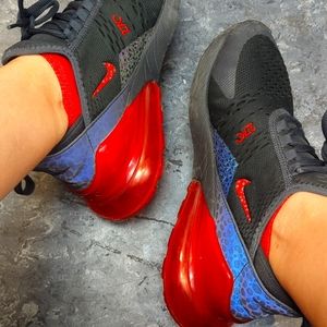 Nike 270 air max size 7y